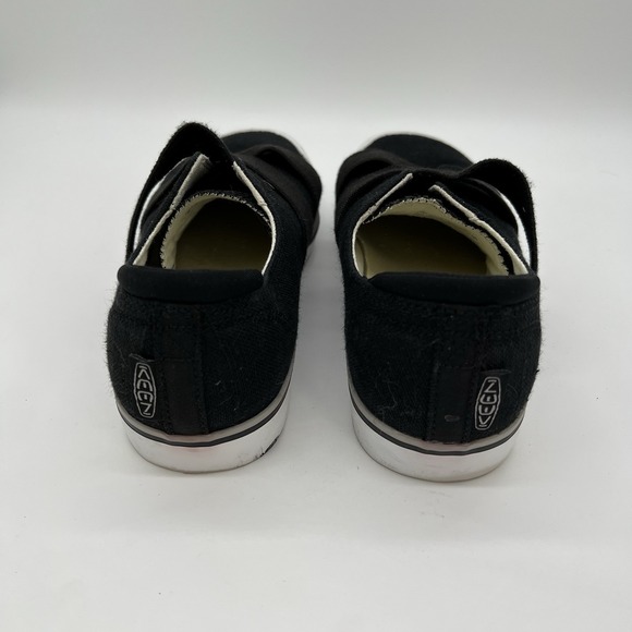 Keen Shoes Women's Sz 9 Black Elsa III Gore Pull On Cross Strap Canvas Sneakers - Picture 3 of 10
